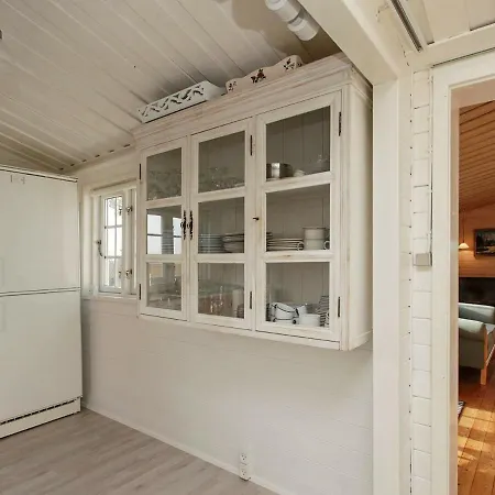 Two-bedroom In Struer 4