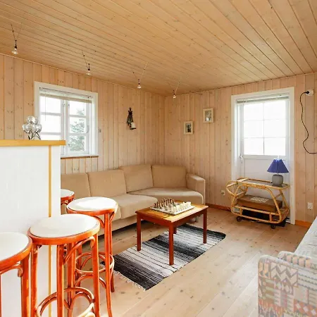 Two-bedroom In Struer 4